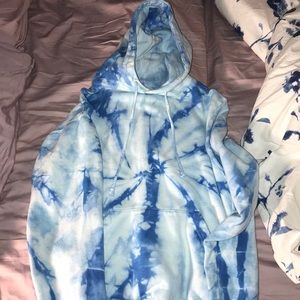 Blue and white tye dye hoodie with strings
